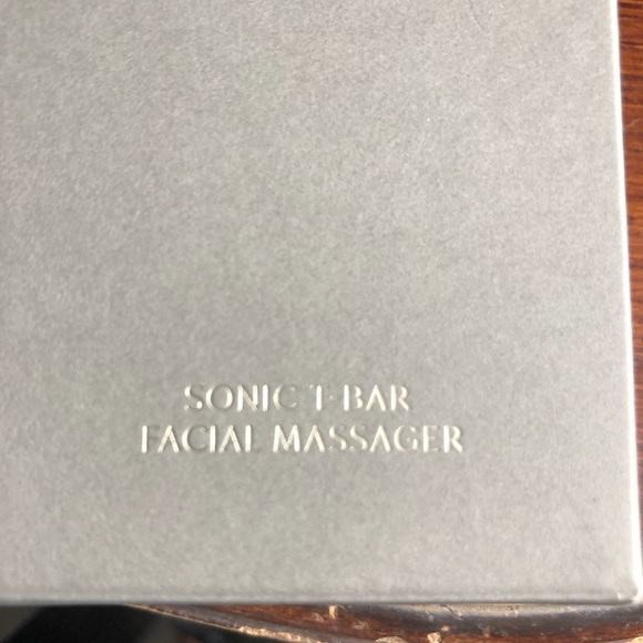 Massaging t bar facial tool - Picture 3 of 3